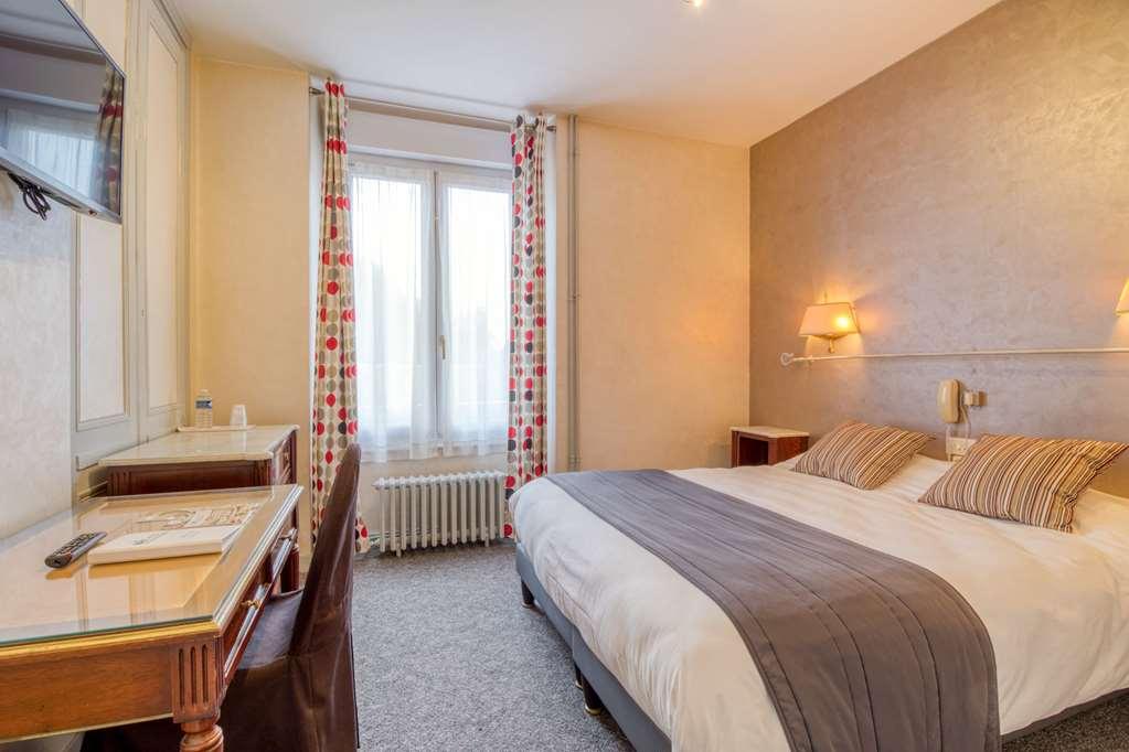Brit Hotel Le Cygne Сен-Ілер-дю-Аркуе Номер фото